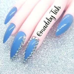 Gel Press On Nails Periwinkle Clear Rhinestone